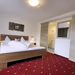 Gaestehaus Hackl Sautens