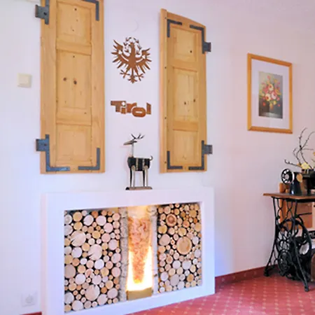 Gaestehaus Hackl Πανσιόν 3*