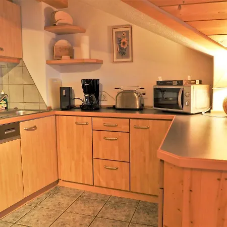 Pensionat Gaestehaus Hackl 3*