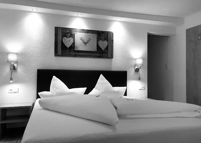 Pensionat Gaestehaus Hackl 3*