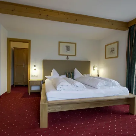 Affittacamere Gaestehaus Hackl 3*